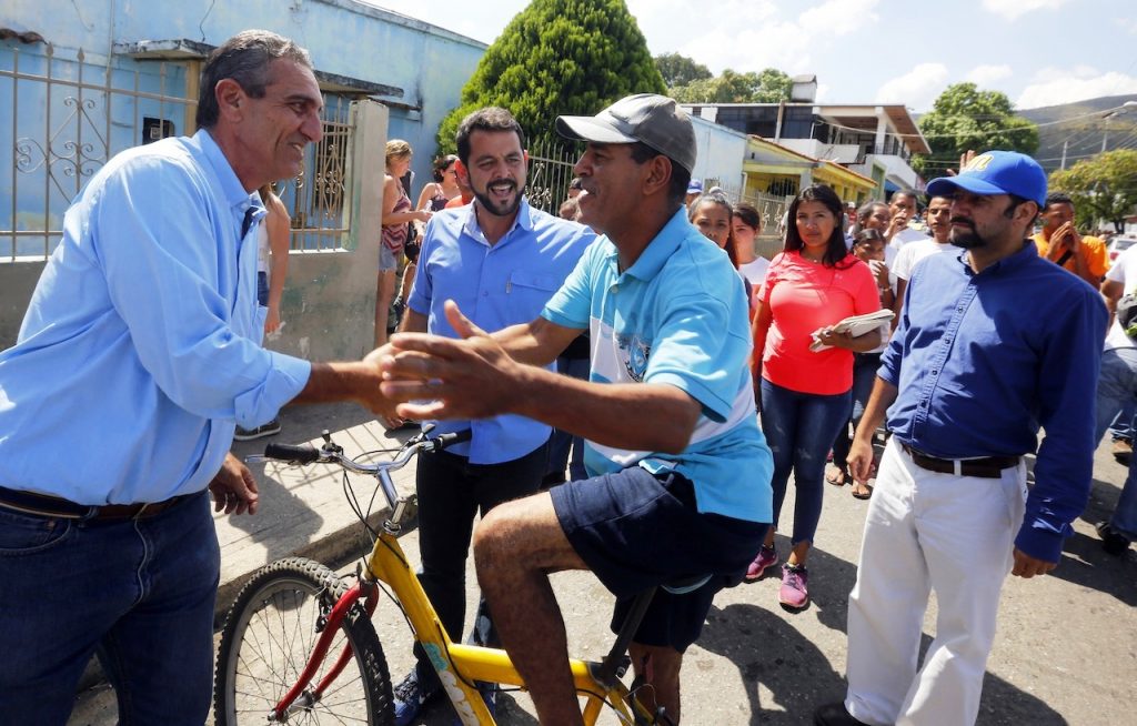 Francisco Pérez Lugo Naguanagua agua Foto cortesía comando campaña