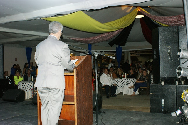 Homenaje a Paco Cabrera