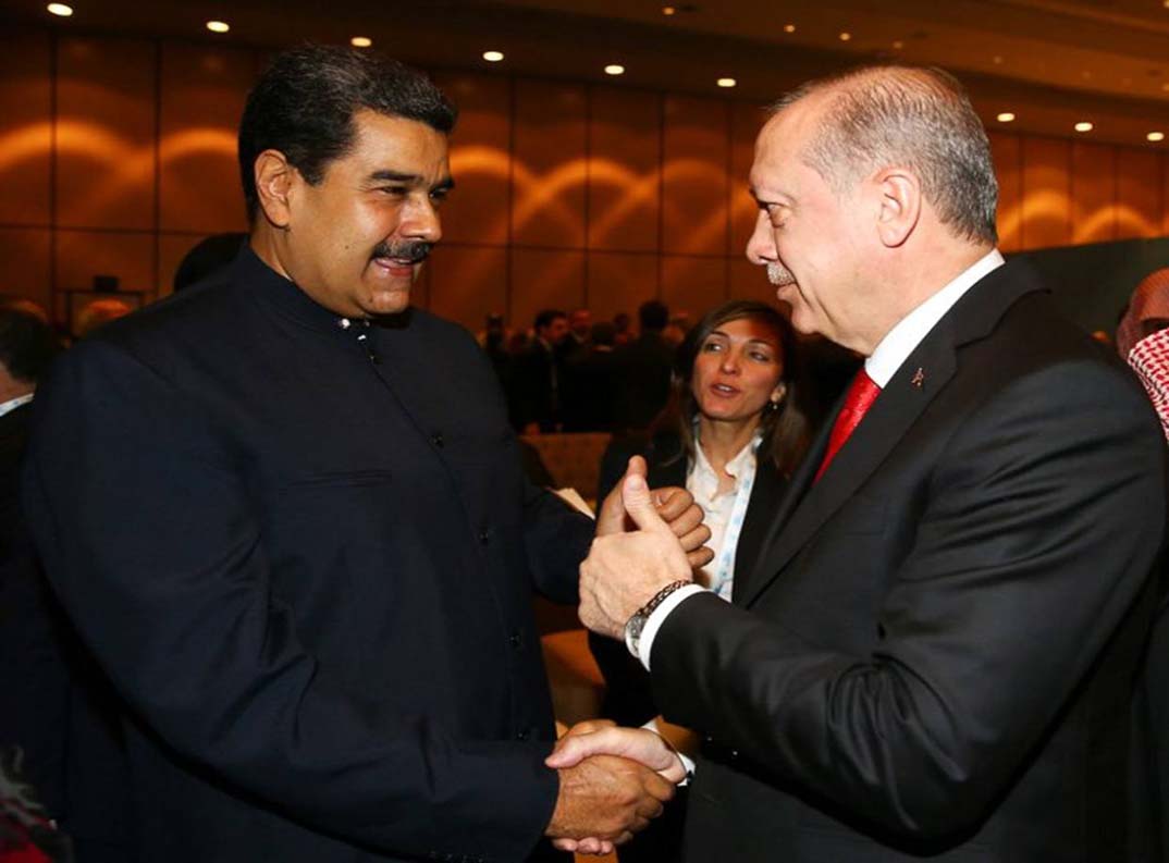 Maduro en Argelia-acn