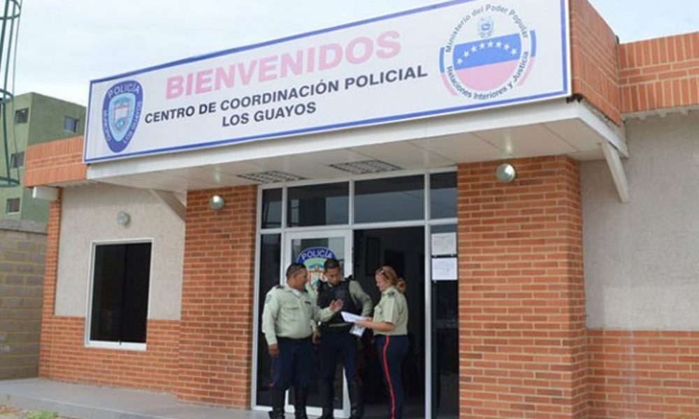 Tras las rejas padrastro, por violar, hijas adoptivas - acn