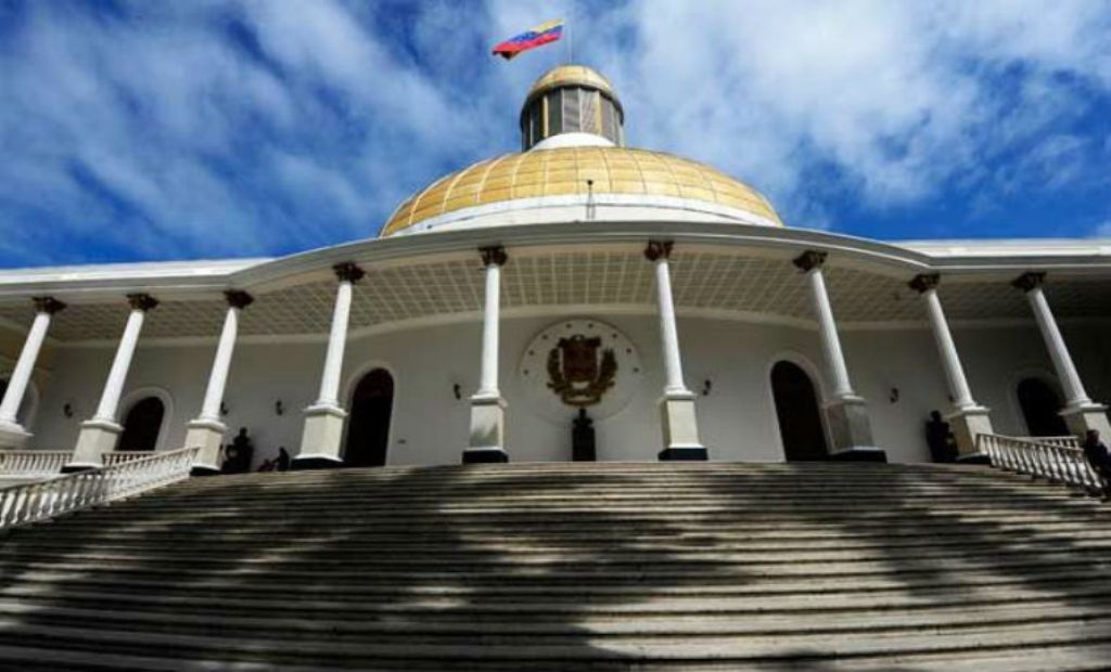 Asamblea Nacional rechaza las medidas económicas dictadas por Maduro -acn