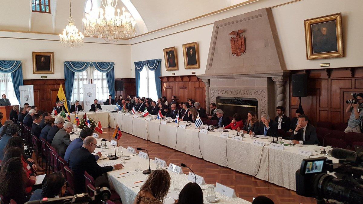 13 países se reúnen en Quito para discutir migración venezolana -acn