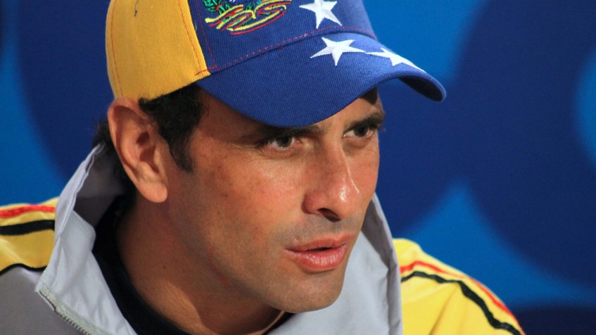 Capriles inscribió - acn