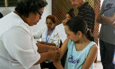 ACN- Niños recibieron vacunas en Naguanagua