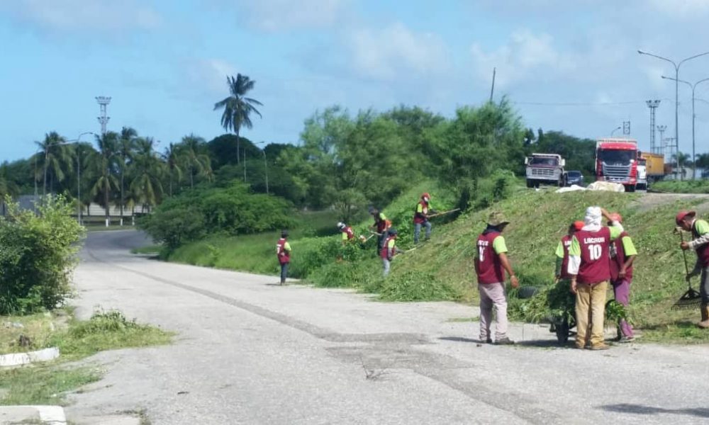 ACN- Inicia plan de limpieza en calles y avenidas de Puerto Cabello