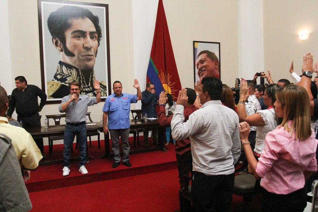 ACN- Juramentados 117 concejales electos en Carabobo