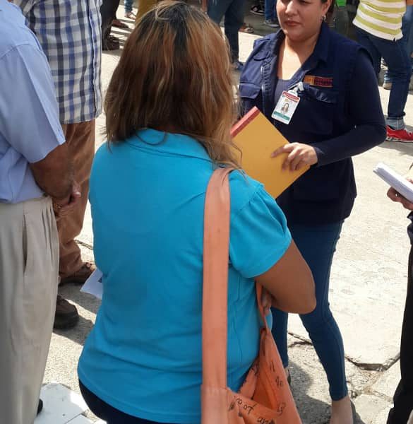 ACN- Carabobeños reciben asesoría jurídica en Naguanagua