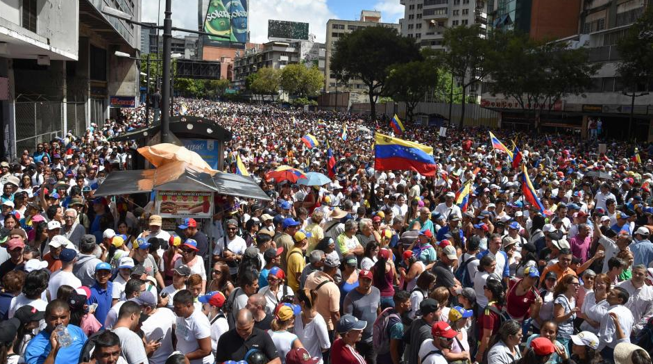 Guaidó convocó jornada de protestas para este 6 de abril