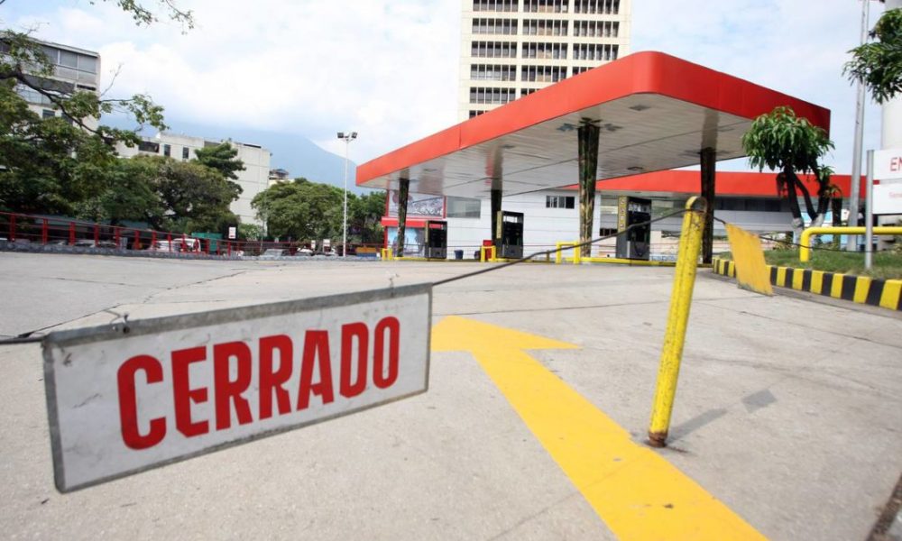 Caracas sin gasolina, acn
