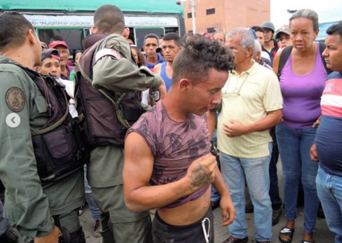GNB evita linchamiento en sector Ruíz Pineda.