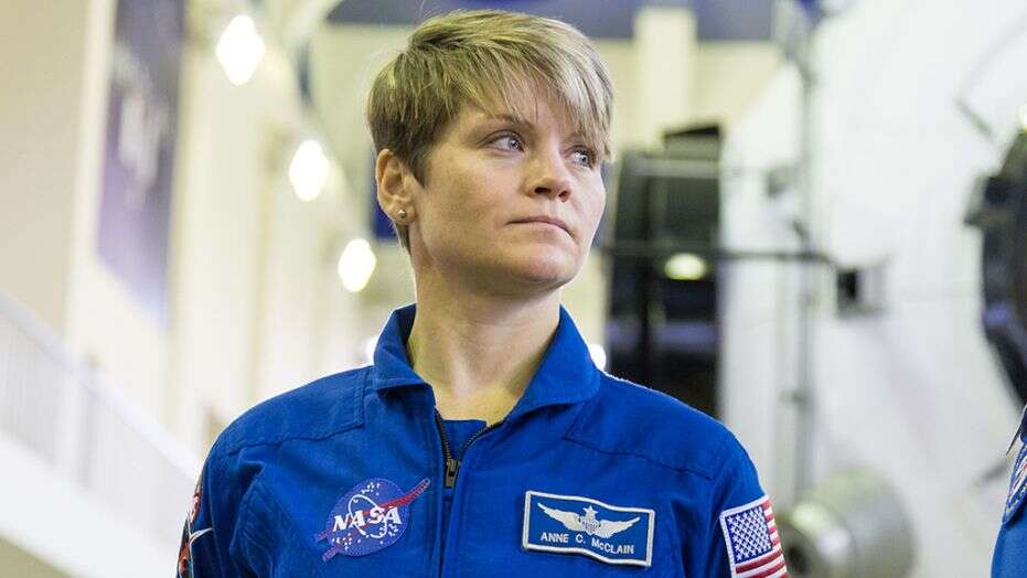 Astronauta de la NASA acusada de cometer el primer crimen en el espacio