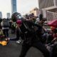 Policías y manifestantes - ACN