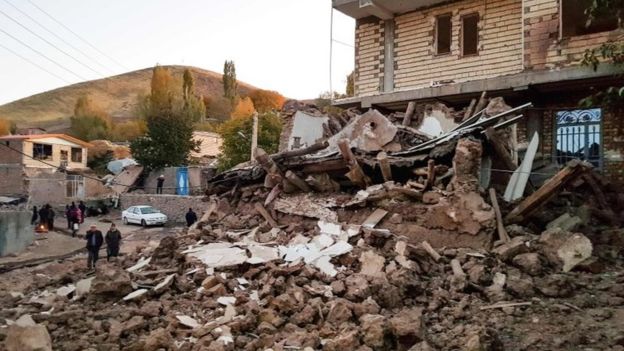 Poderoso sismo golpeó el norte de Irán: 6 muertos y cientos de heridos