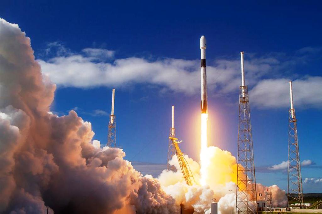 SpaceX de Elon Musk lanzó - noticiasACN
