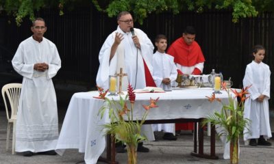 Misa de Sanación realizó el Padre Moisés Pérez en Fundación Mendoza - acn