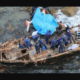 Encuentran barco fantasma con restos humanos en las costas de Japón