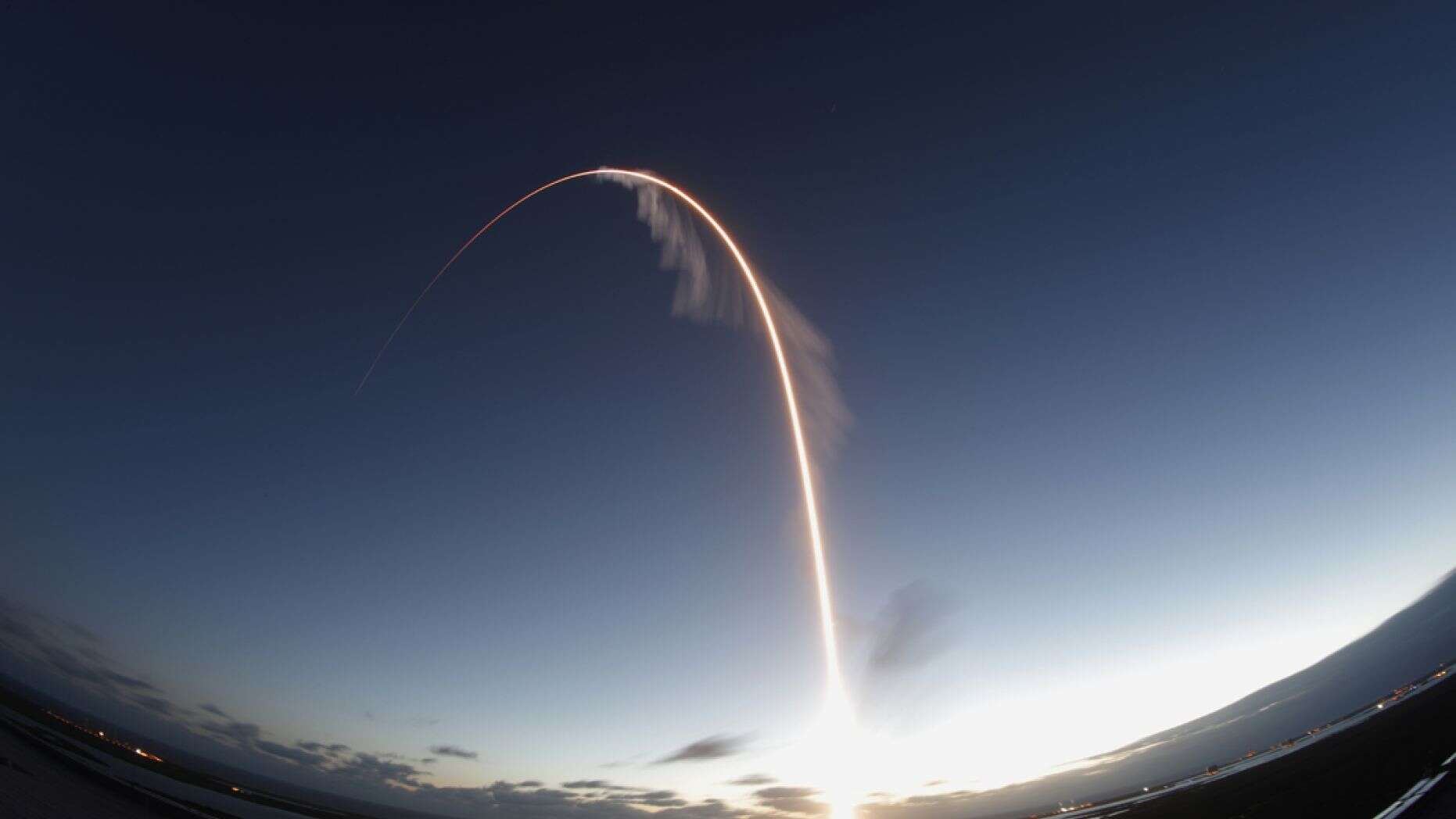Rotundo fracaso el primer lanzamiento de cápsula espacial de Boeing