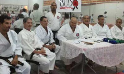 Centro Integral de Budo realizó cambio de cintas a 34 karatecas - acn
