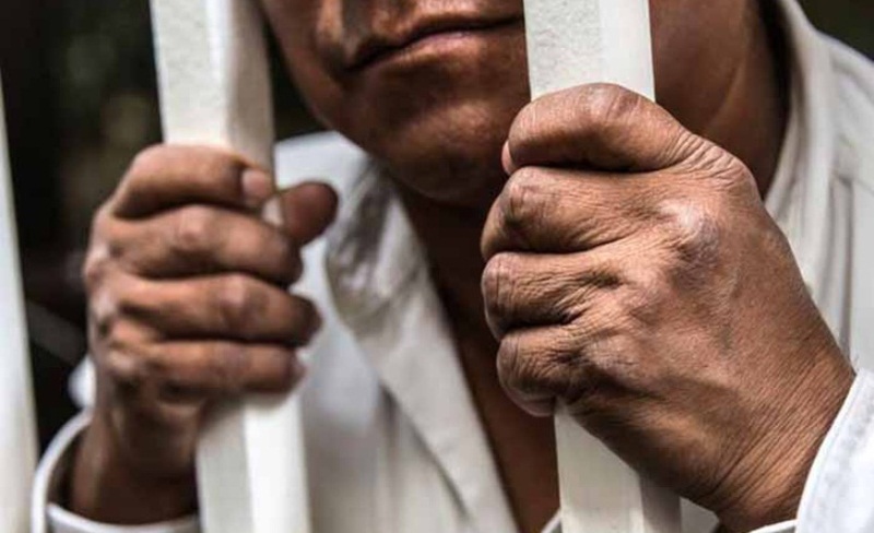 Funcionario del Servicio Penitenciario preso por abusar de su hija - acn