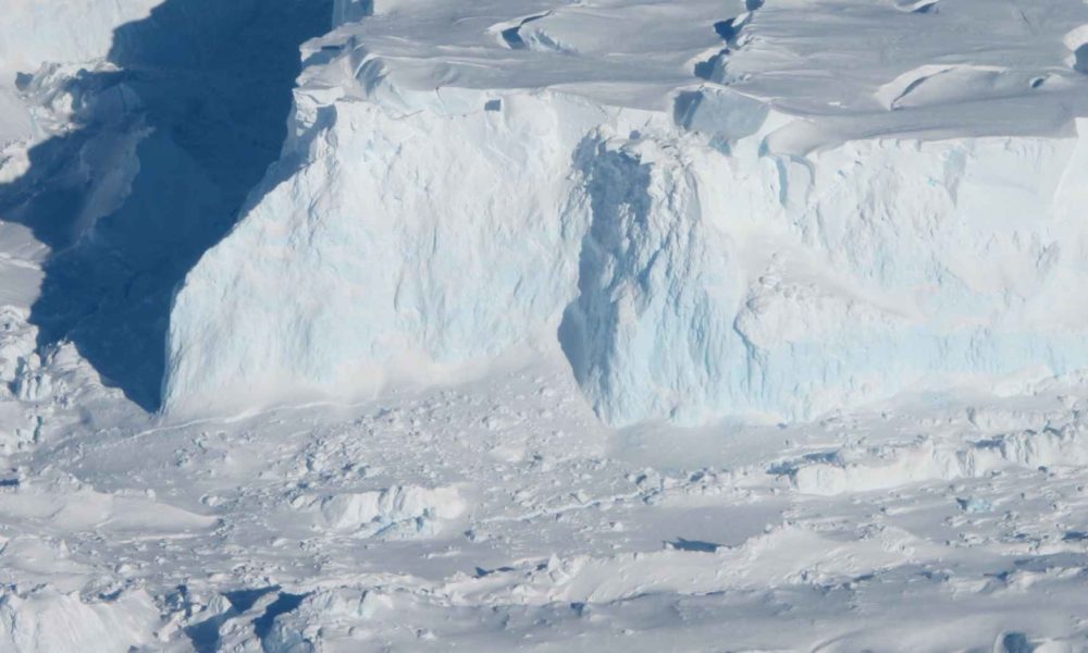 "Glaciar del Juicio Final" alarma a los científicos