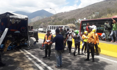 Múltiples victimas en aparatoso choque de autobús en la GMA