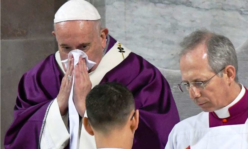 Papa suspendió liturgia por resfriado - noticiasACN