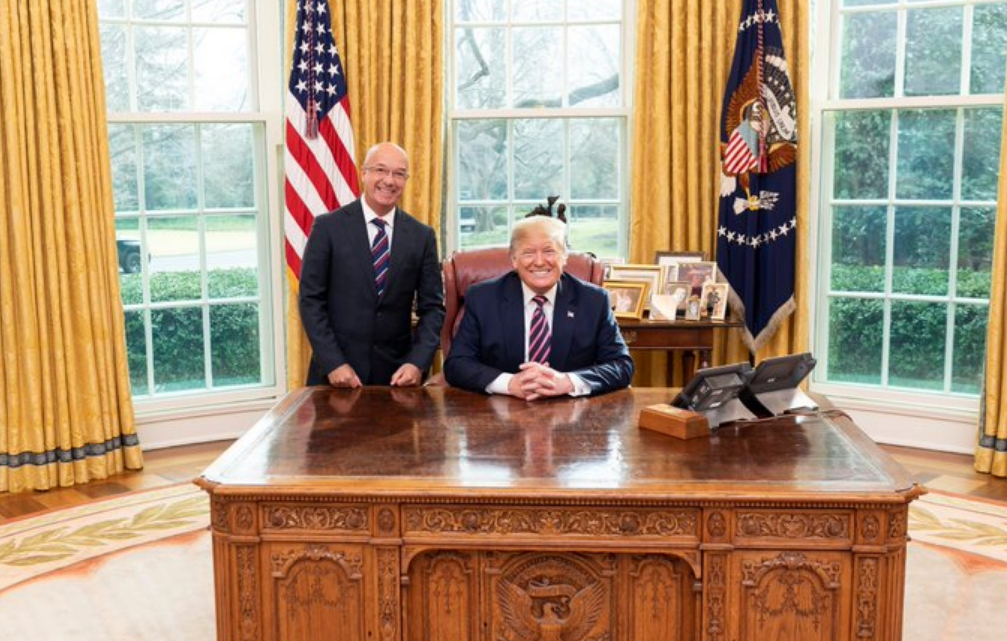 Simonovis se reunió con Trump en la Casa Blanca