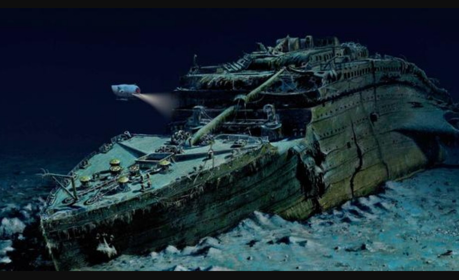 Submarino golpeó los restos del Titanic y EE.UU. lo ocultó