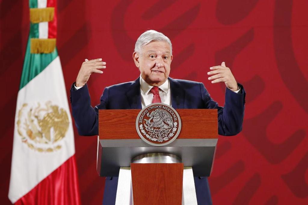 Presidente de México compró un estadio - noticiasACN