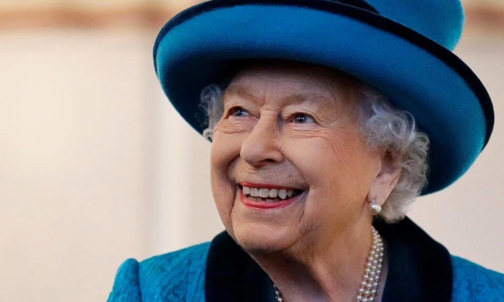 La Reina Isabel II celebra sus 94 años - ACN