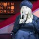 Barbra Streisand homenajeó al personal médico - noticiasACN