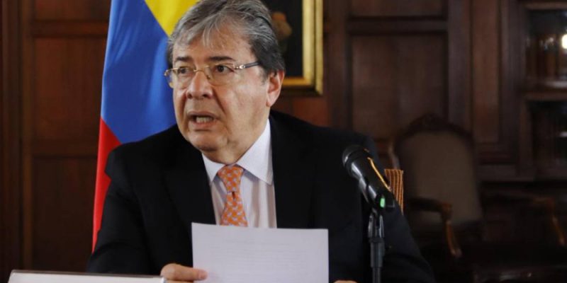 Colombia investiga si Venezuela tiene infiltrados -ACN