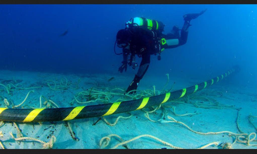 Matenimiento de cables submarinos afectará las telecomunicaciones este domingo