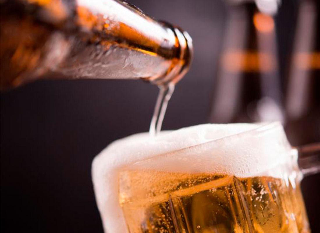 Botarán 10 millones de litros de cerveza en Francia - acn