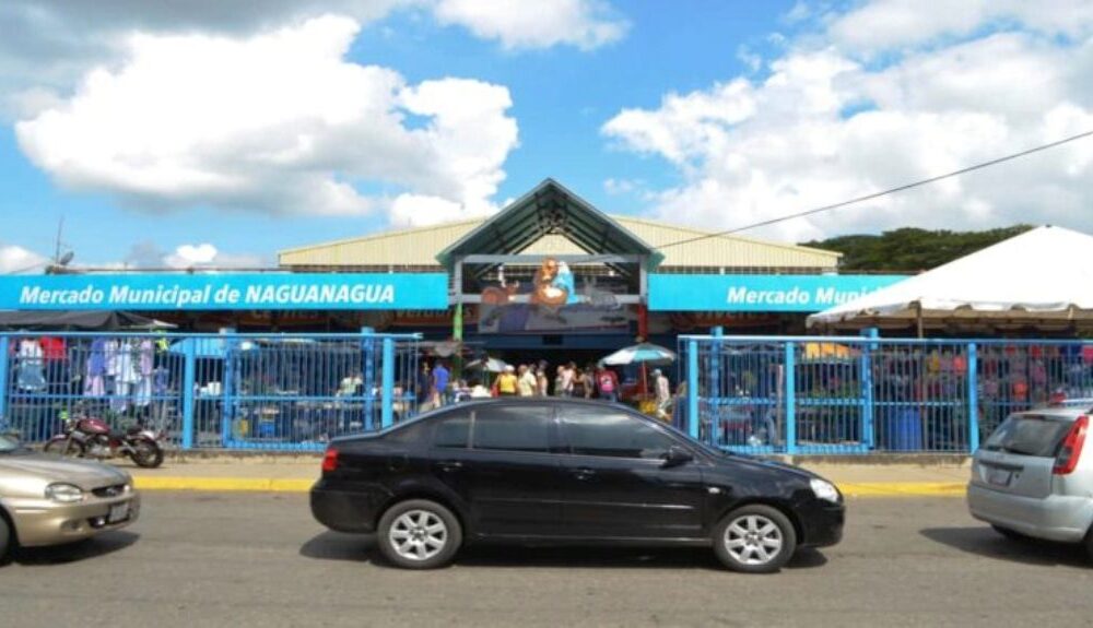 Cerrado Mercado Municipal de Naguanagua - noticiasACN