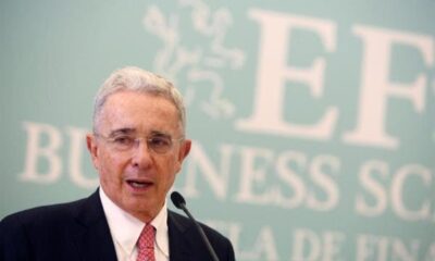 investigación Álvaro Uribe - acn