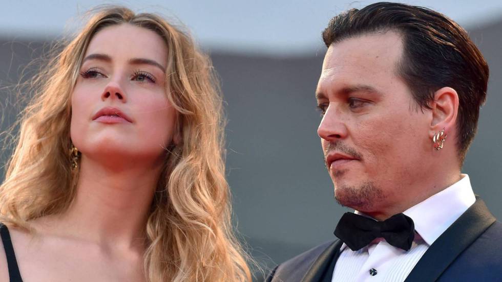 Johnny Depp acusa exesposa defecar