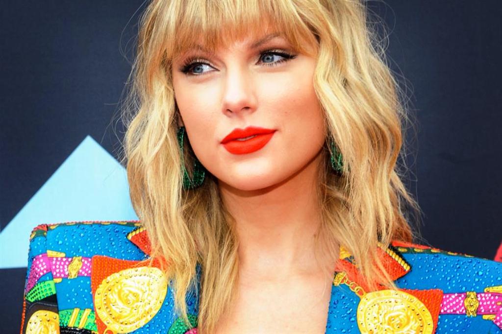 Taylor Swift estrenó Folklore - noticiasACN