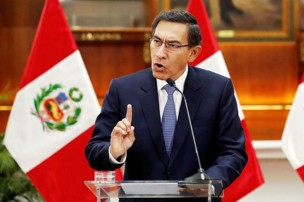 Admiten debatir destitución del presidente de Perú - noticiasACN