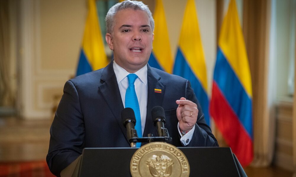 Iván Duque exige actuar en Venezuela