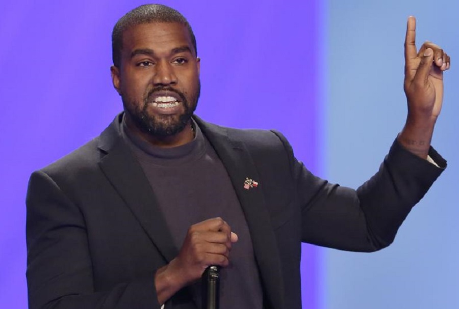 Kanye West orinó sobre un Grammy