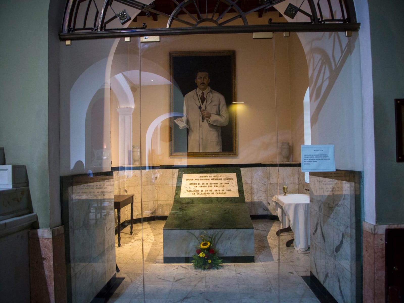exhumación de José Gregorio Hernández