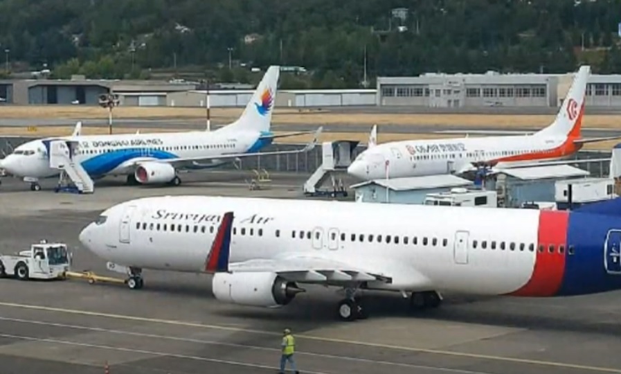 Desapareció avión en Indonesia - ACN