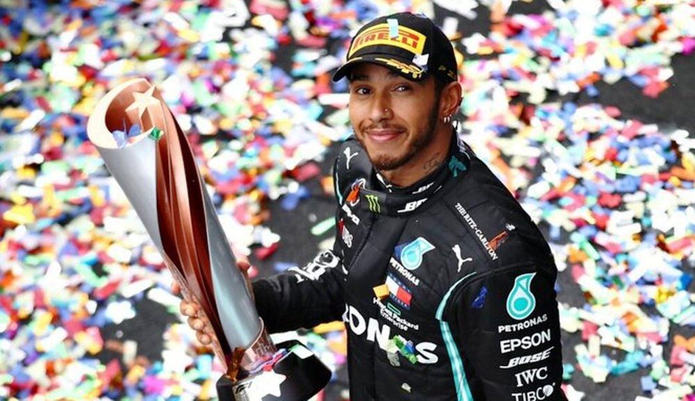Lewis Hamilton renovó con Mercedes - noticiasACN