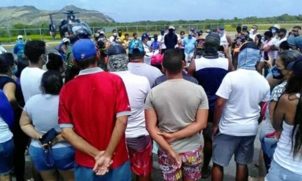 Protestan en Los Roques - noticiasACN