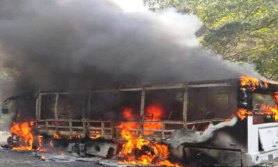 Reportan incendio de autobús - noticiasACN