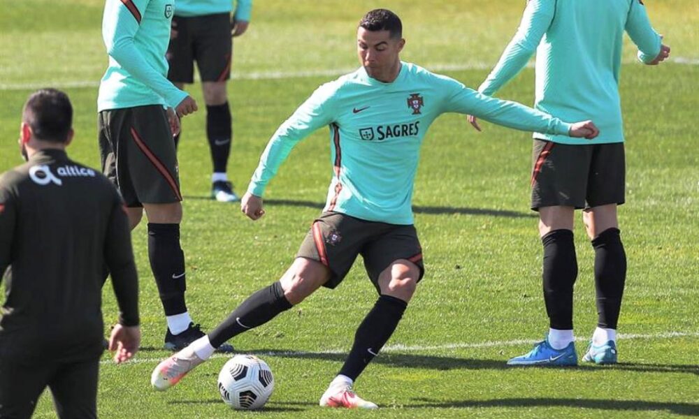 Cristiano Ronaldo se unió a Portugal - noticiascn
