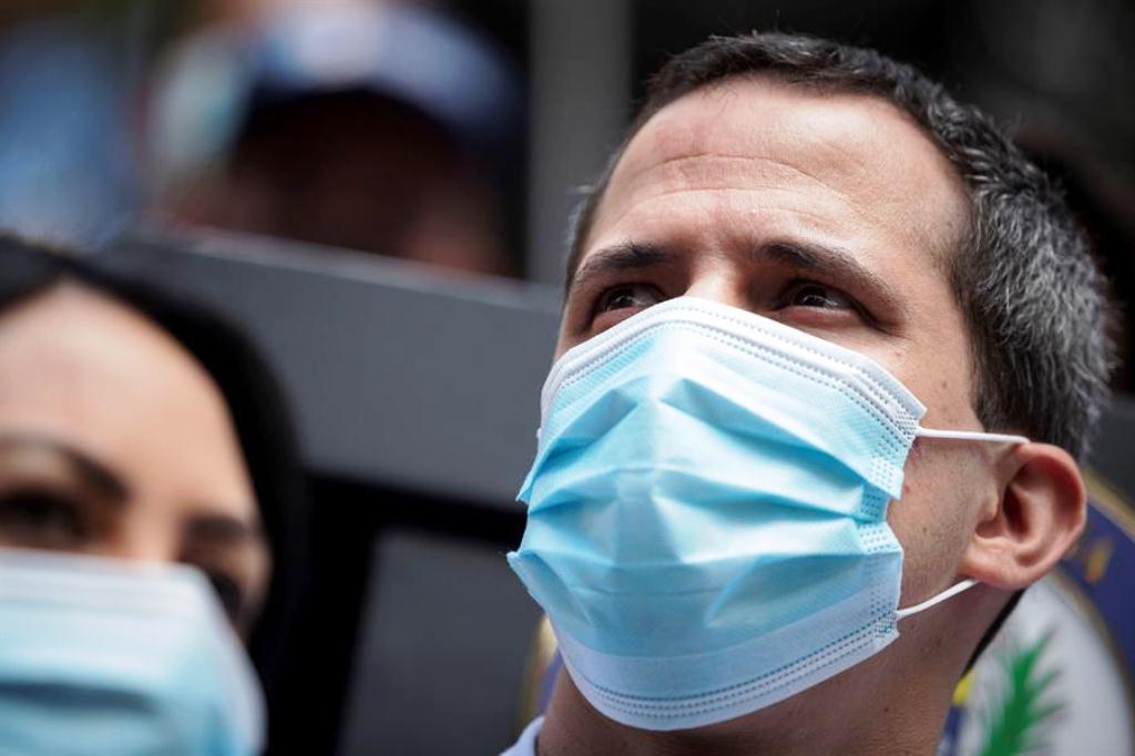 Maduro ha dado manejo policial a la pandemia - noticiasACN