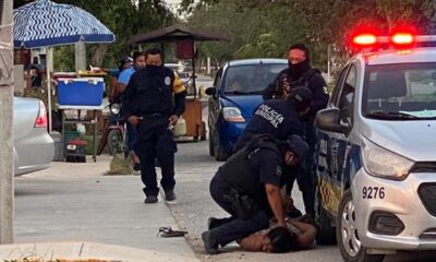 Muere mujer asfixiada por un policía en México - ACN