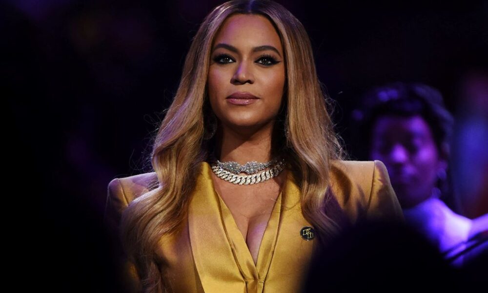 Beyoncé Grammy - acn